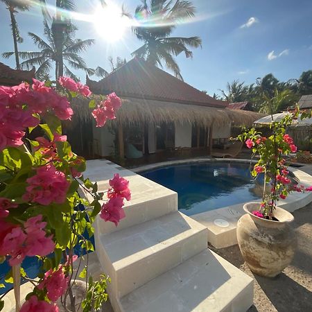 Mandala Beach Healing Rooms Gili Air Esterno foto