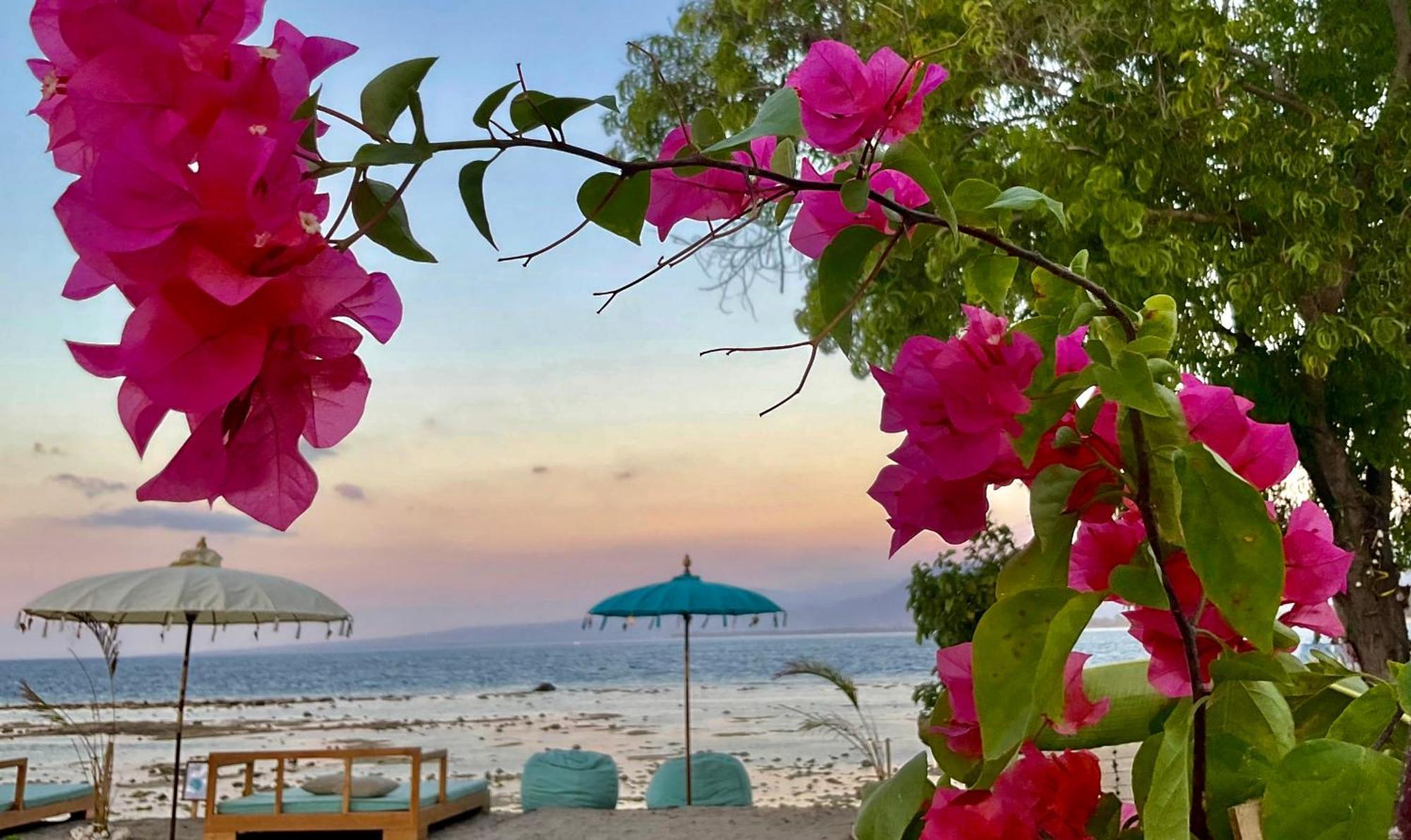 Mandala Beach Healing Rooms Gili Air Esterno foto