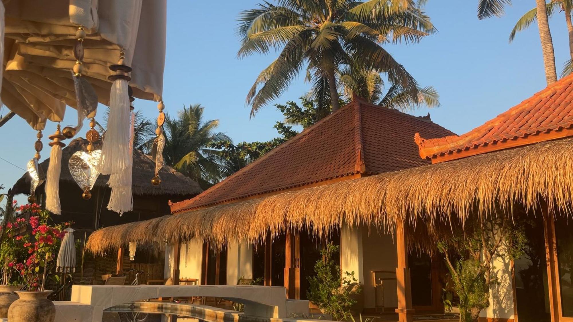 Mandala Beach Healing Rooms Gili Air Esterno foto