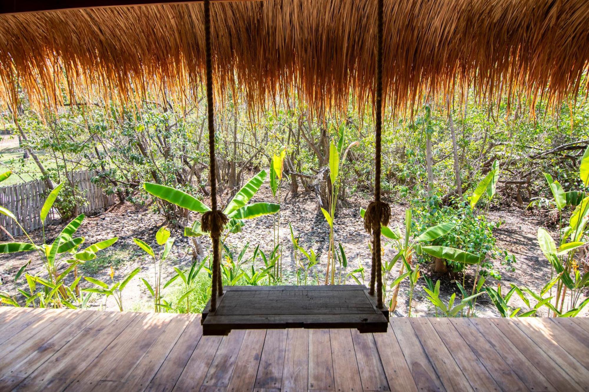 Mandala Beach Healing Rooms Gili Air Esterno foto