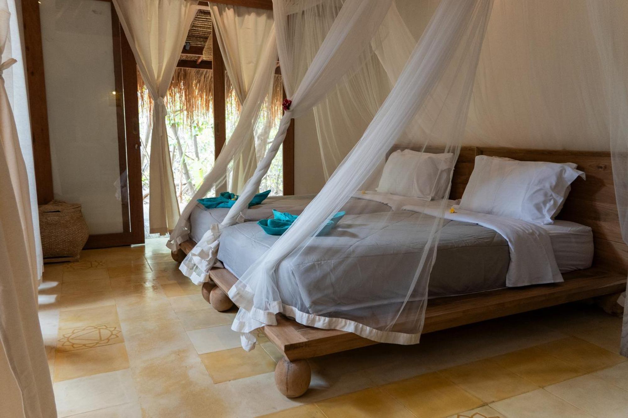 Mandala Beach Healing Rooms Gili Air Esterno foto