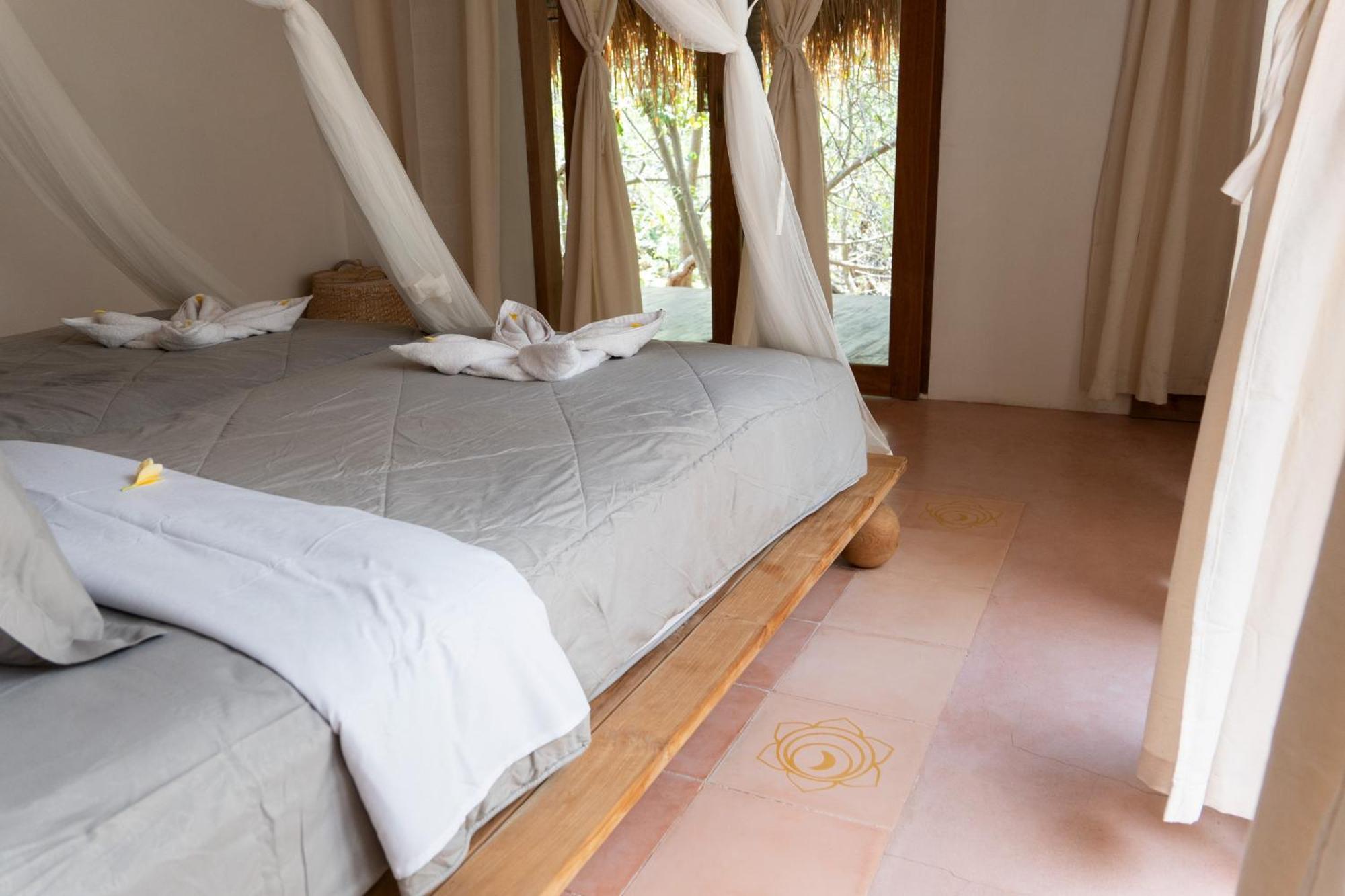 Mandala Beach Healing Rooms Gili Air Esterno foto