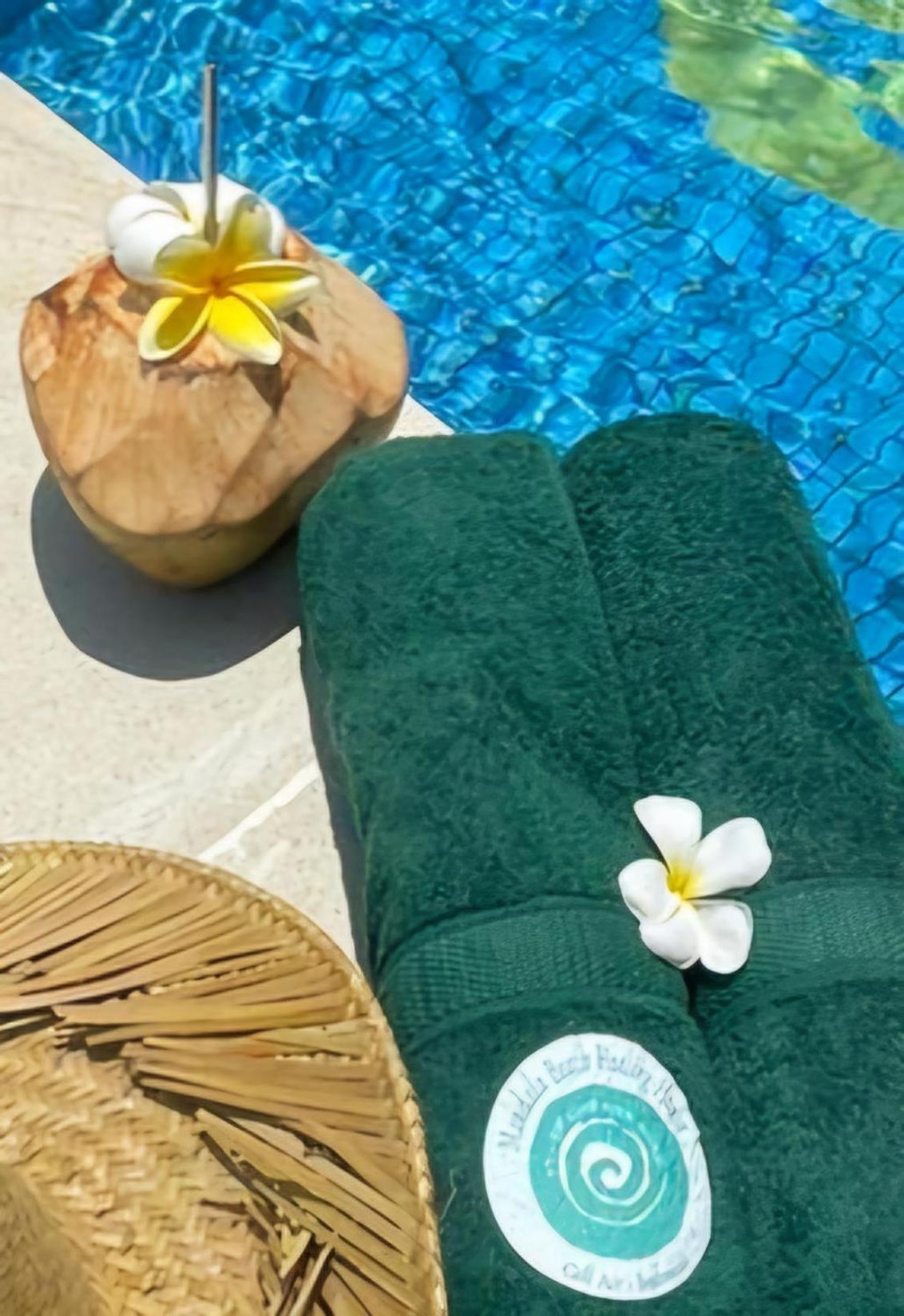 Mandala Beach Healing Rooms Gili Air Esterno foto